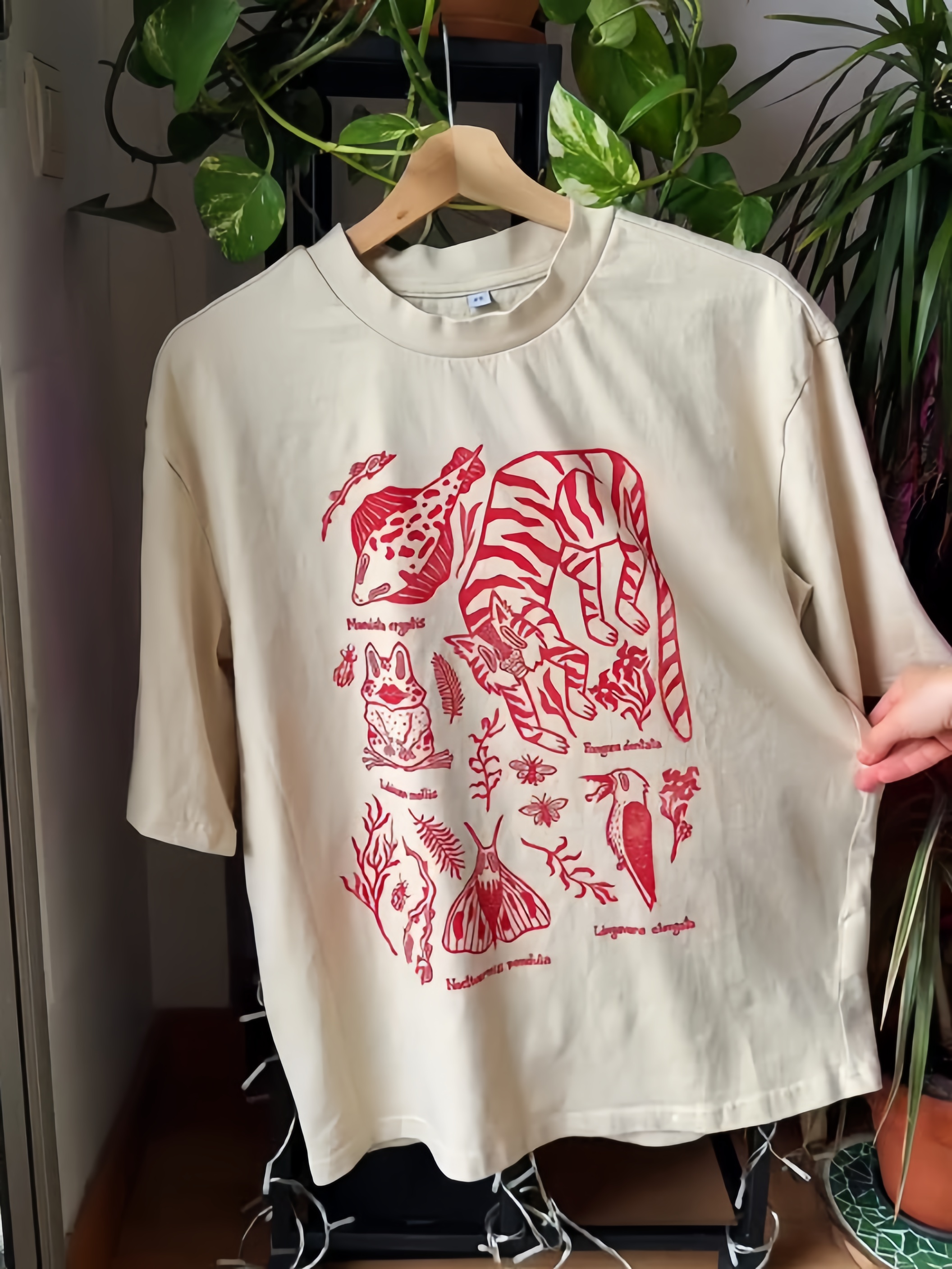 Vintage Wildlife Print Light Blue Cotton T-Shirt-White
