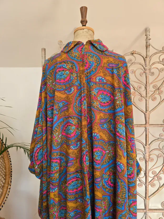 Vintage 70s kaftan dress