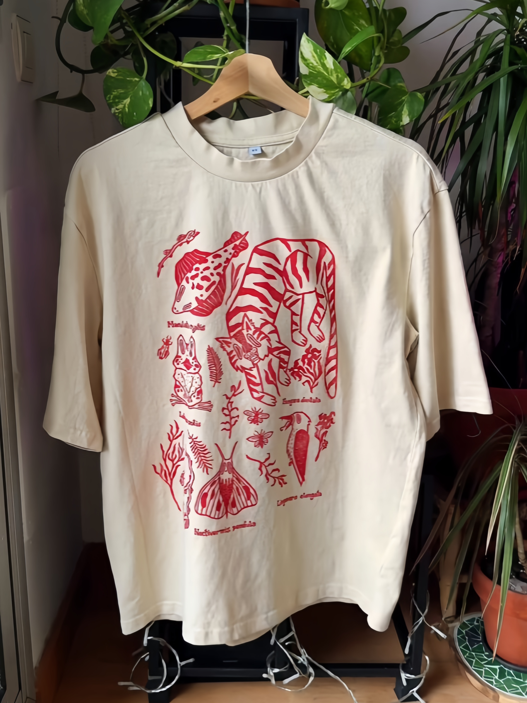 Vintage Wildlife Print Light Blue Cotton T-Shirt-White