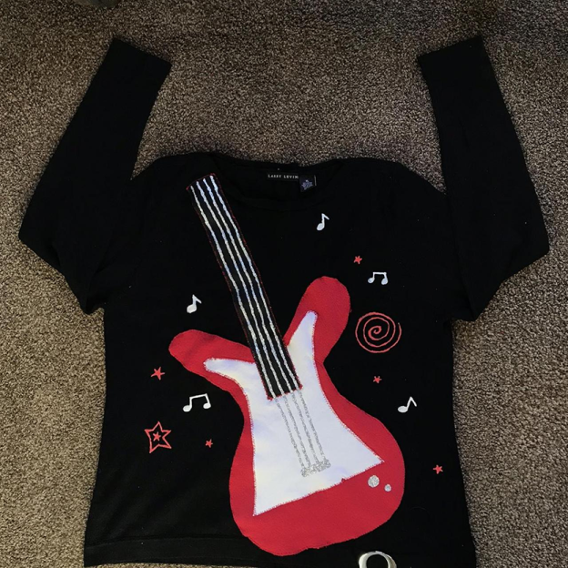 Printed long-sleeved top