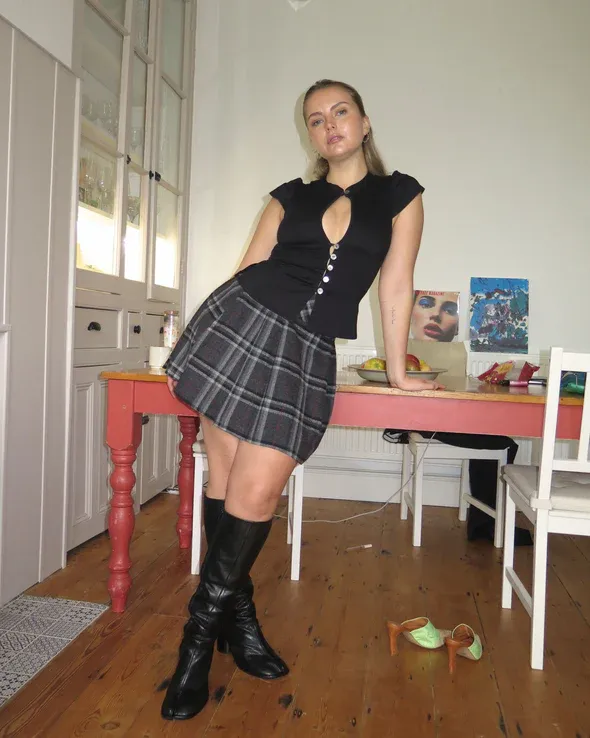 The Paulina Top in Black