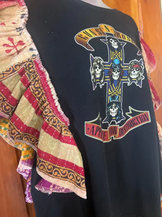 Guns-n-Roses kantha ruffle sleeves tee