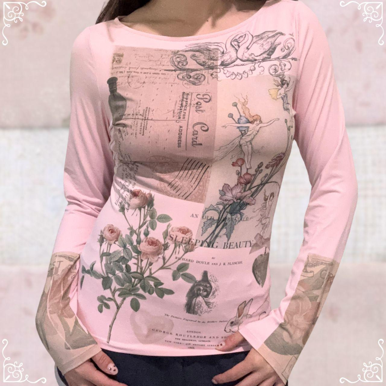 Printed long-sleeved top
