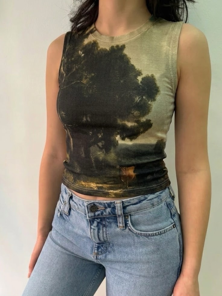 Landscape Super Crop Top