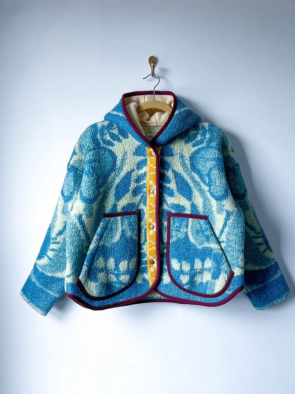 Vintage Floral Jacquard Fleece Hooded Jacket