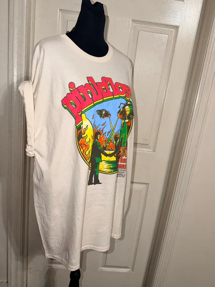 Pink Floyd Oversized Distressed Tee