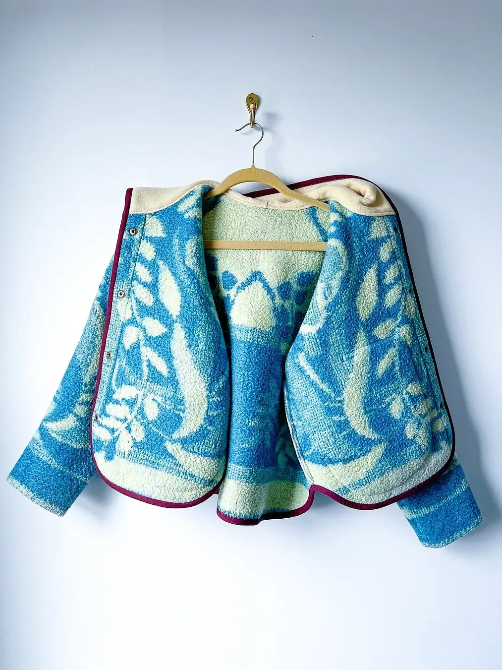 Vintage Floral Jacquard Fleece Hooded Jacket