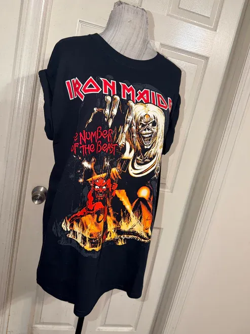 Iron Maiden Oversized Distressed Tee