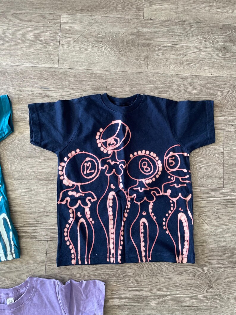 Pool ball ladies Graphic Tee