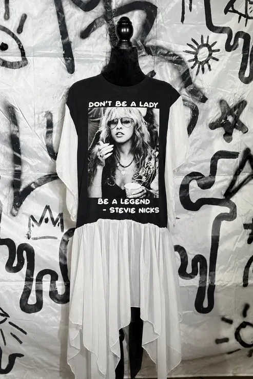 Stevie Legend T-shirt Dress