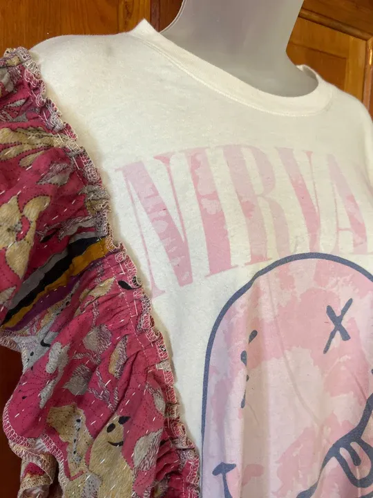 Nirvana -pink kantha ruffle sleeves tee