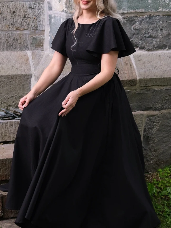 Ivy Maxi Dress