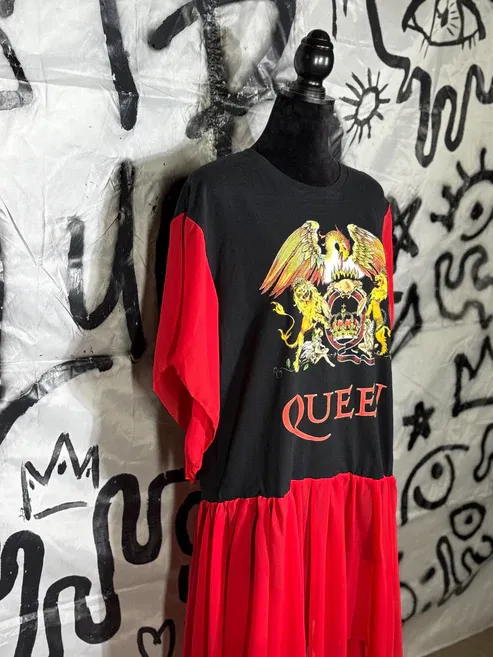 QUEEN T-shirt Dress