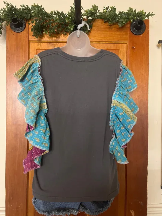 Gray Rolling Stones kantha ruffle sleeves tee