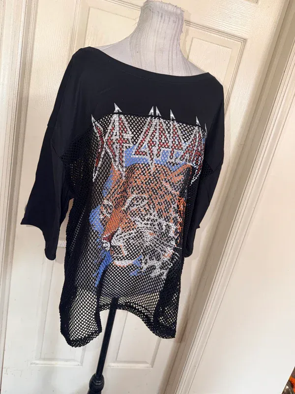 Def Leppard Oversized Jersey Tee