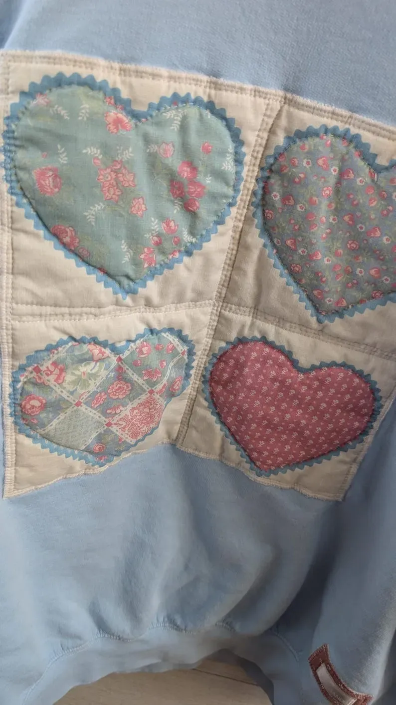 HEARTS Crewneck