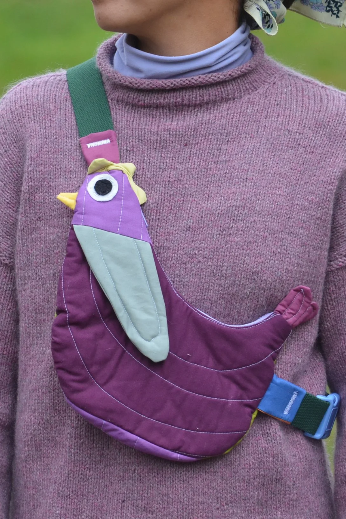 Pre-Order | Handcrafted-Fly Away Crossbody Bird Bag - Chicken