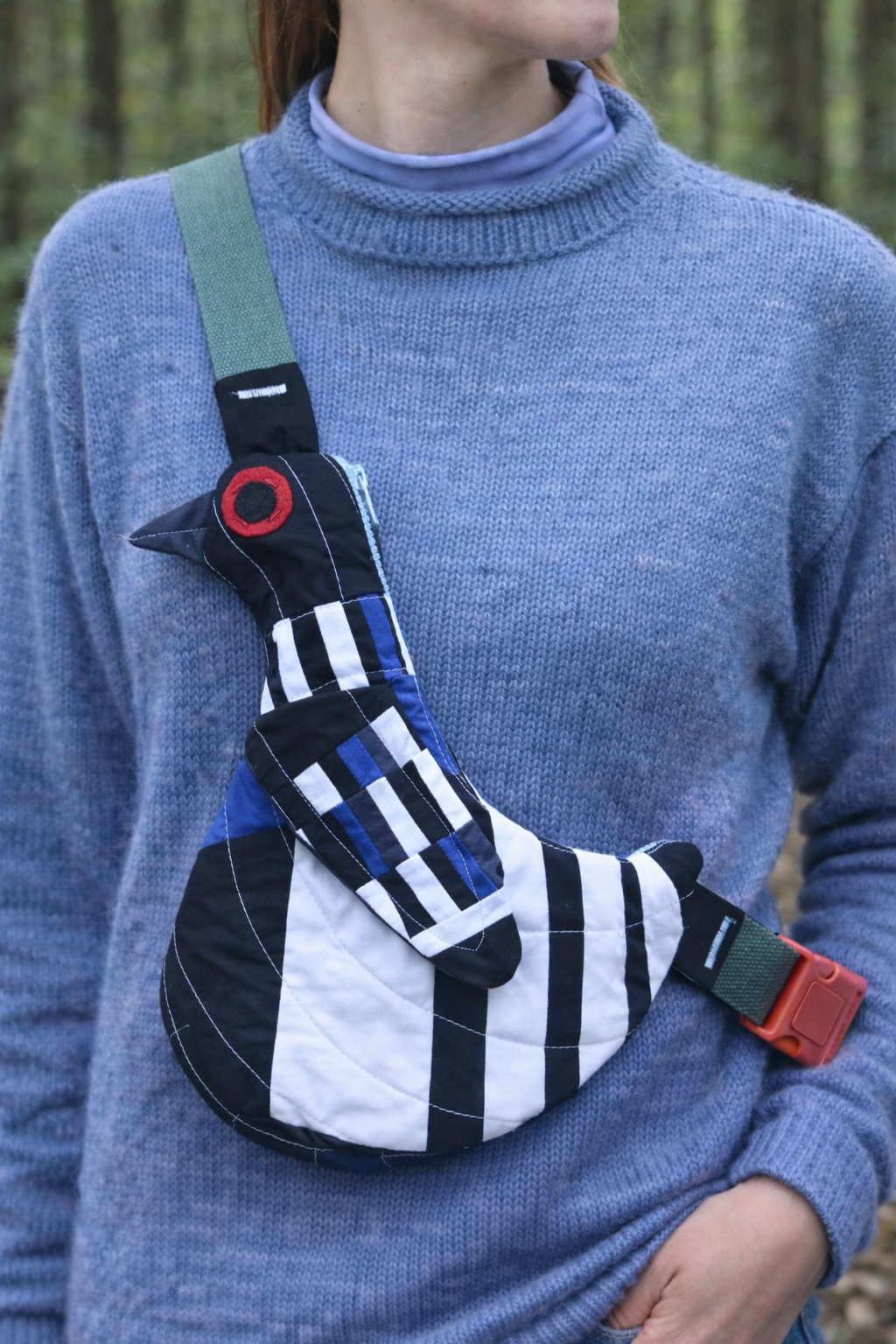 Pre-Order | Handcrafted-Fly Away Crossbody Bird Bag - Loon