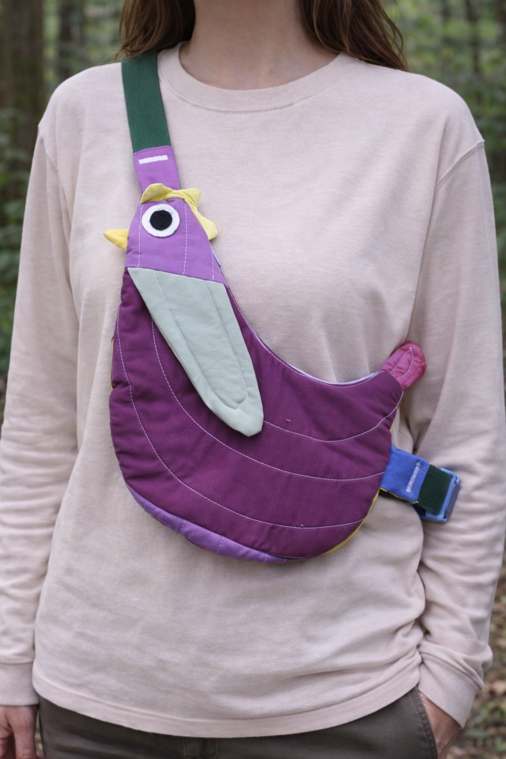 Pre-Order | Handcrafted-Fly Away Crossbody Bird Bag - Chicken