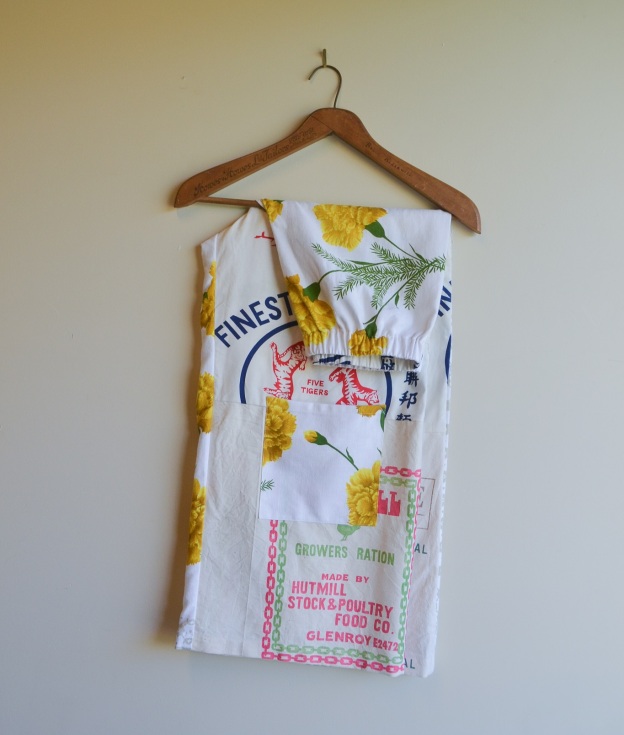 Retro-style sticker pants