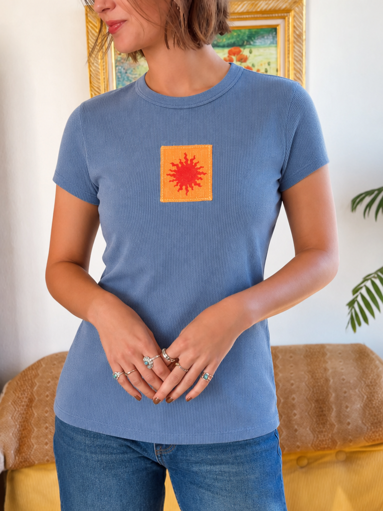 Sun Fabric Patch Ribbed Short Sleeve Tee