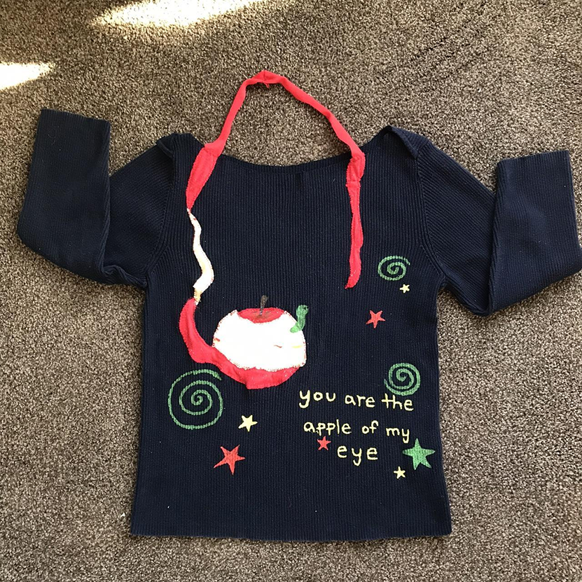 Printed long-sleeved top