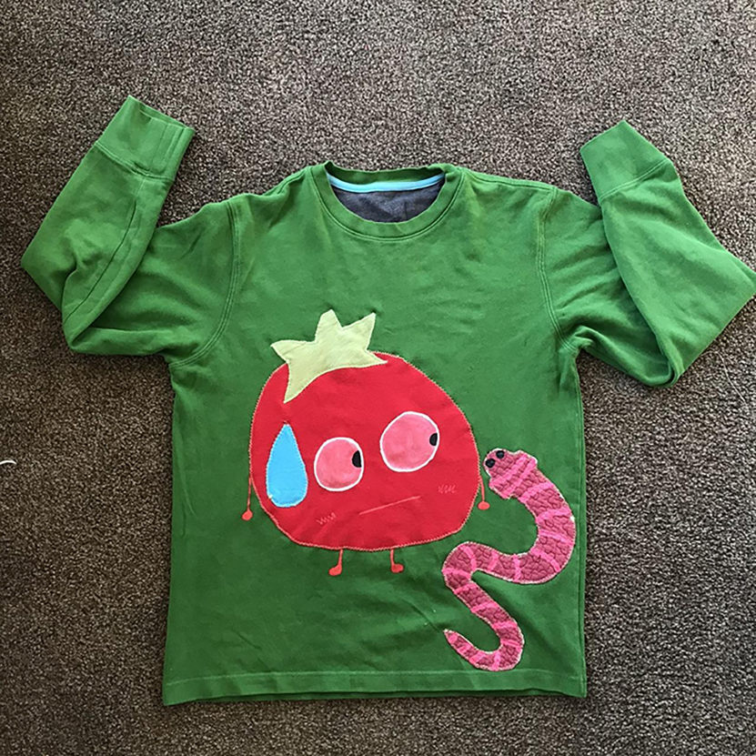 Printed long-sleeved top