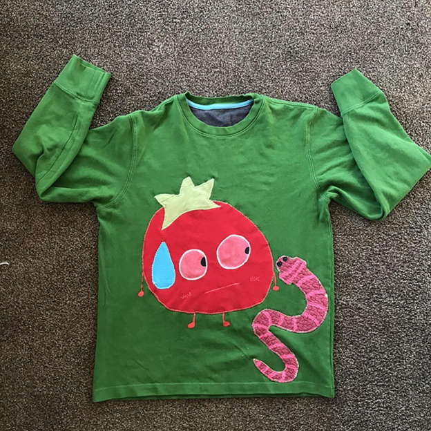 Printed long-sleeved top