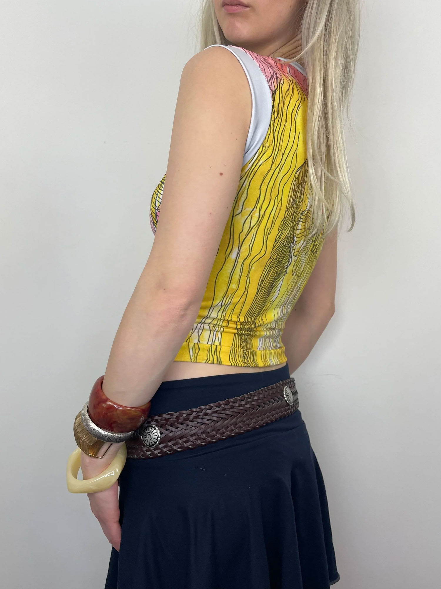 Vintage Floral Print Sleeveless Crop Top