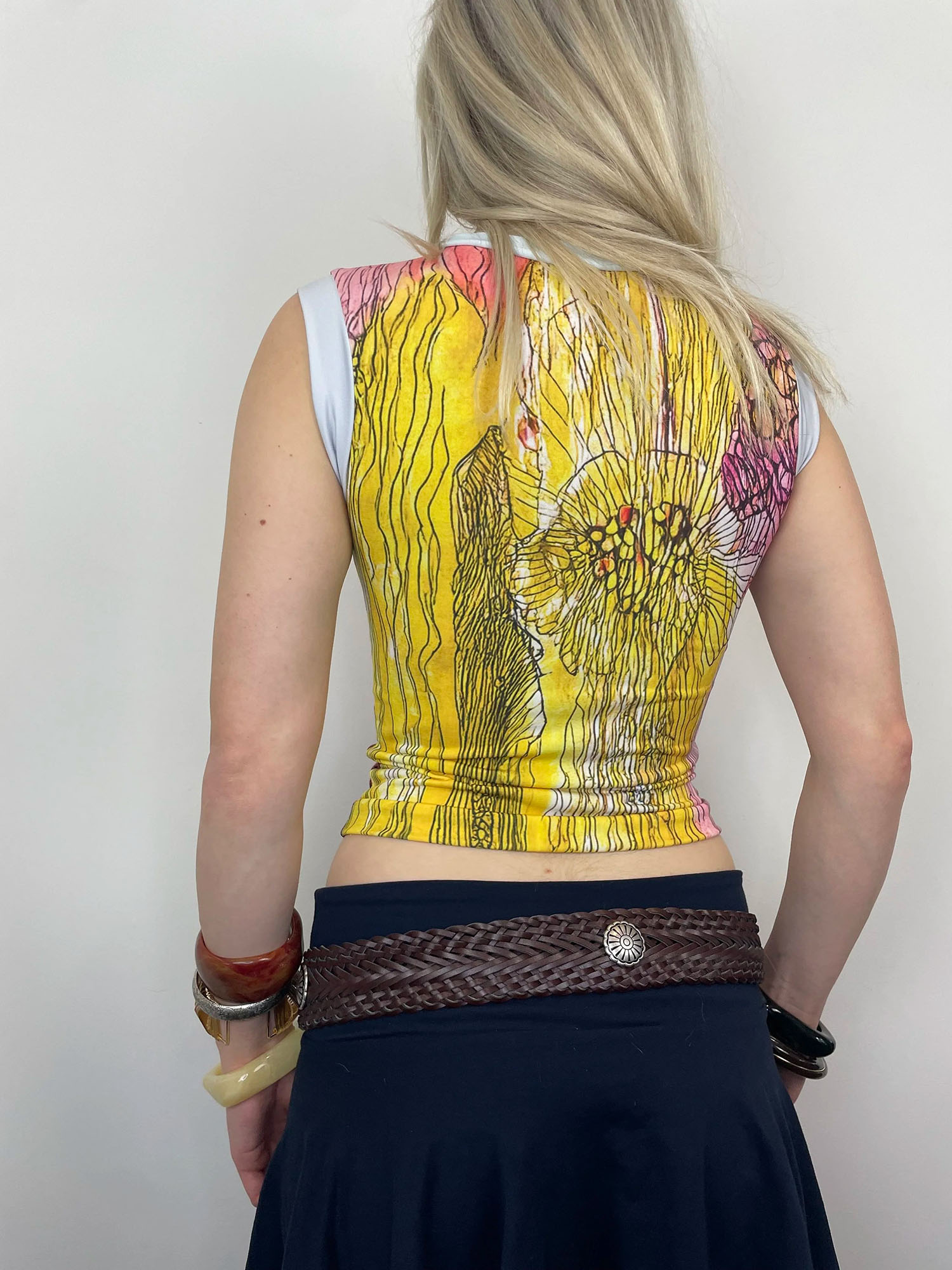 Vintage Floral Print Sleeveless Crop Top