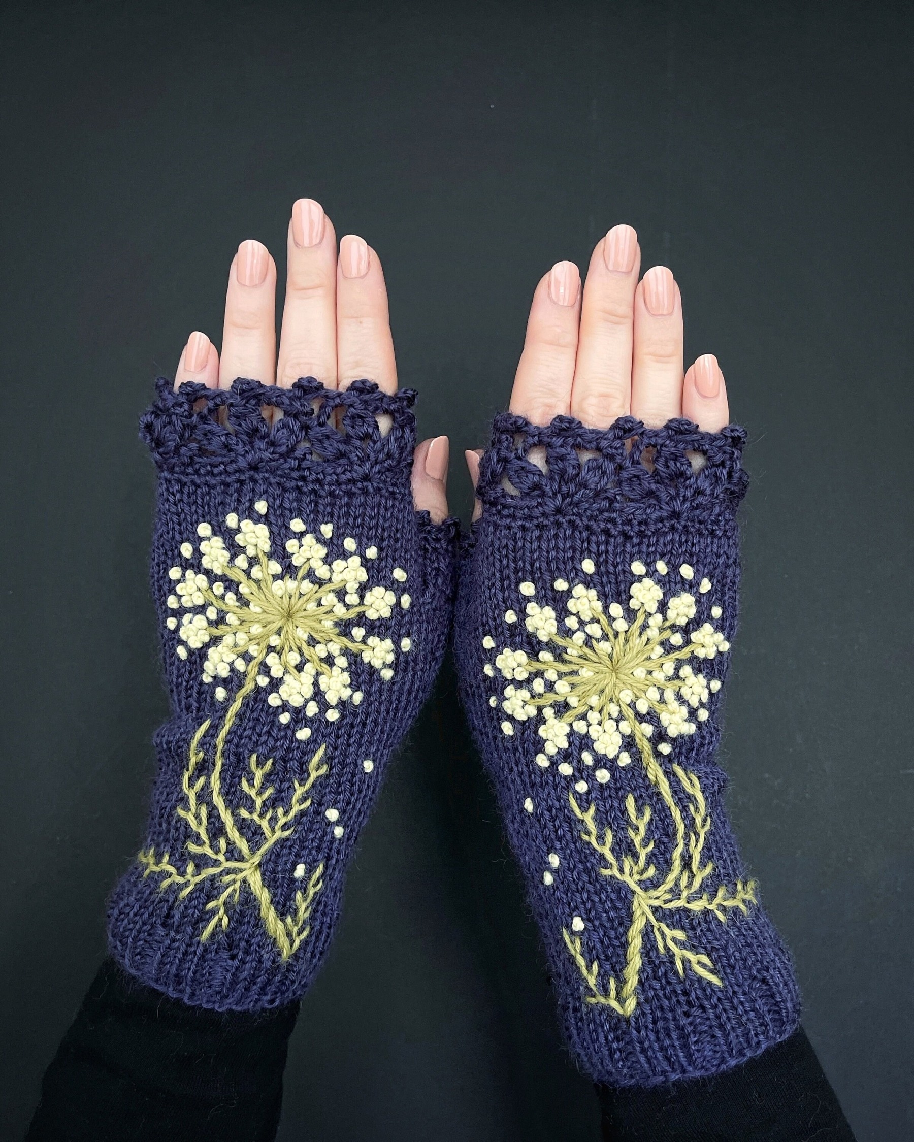 Embroidered Violet Fingerless Gloves: Knitted Wool Blend, Floral Desig