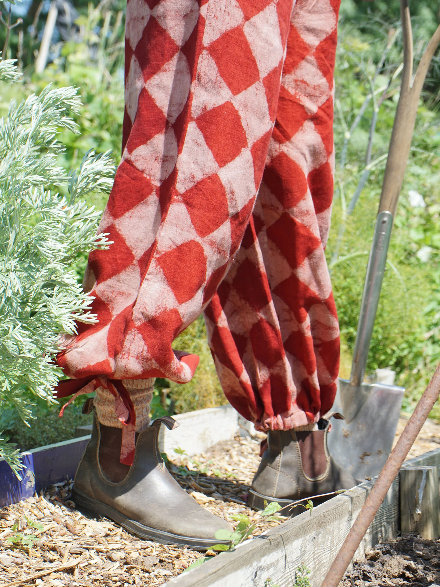 Vintage Red Diamond Wide-Leg Pants