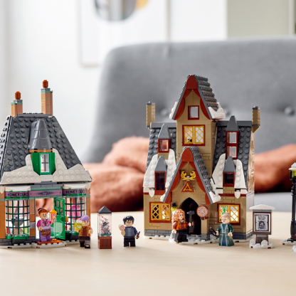 Hogsmeade™ Village Visit