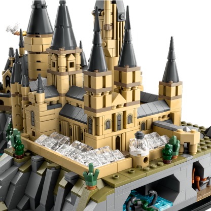 Hogwarts™ Castle and Grounds