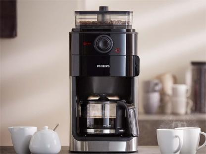 Moudre et infuser, machine à café filtre