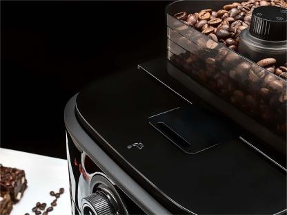 Moudre et infuser, machine à café filtre