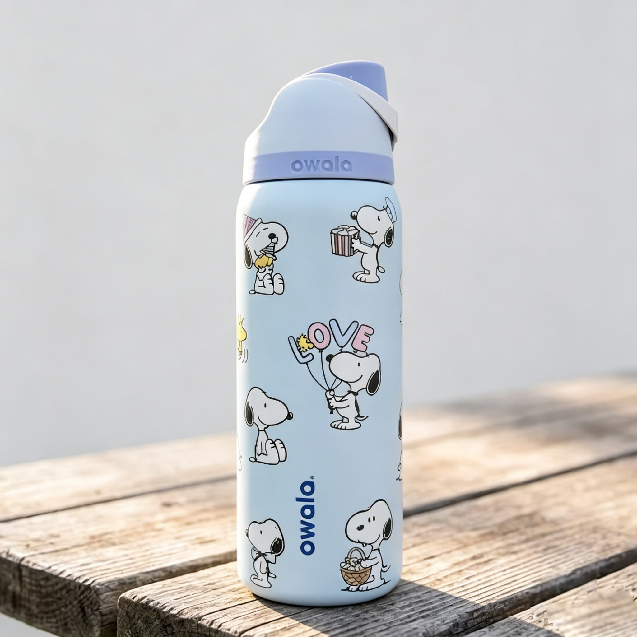 Snoopy Water Bottle Leak-proof and Insulated Straw Bottle 30oz