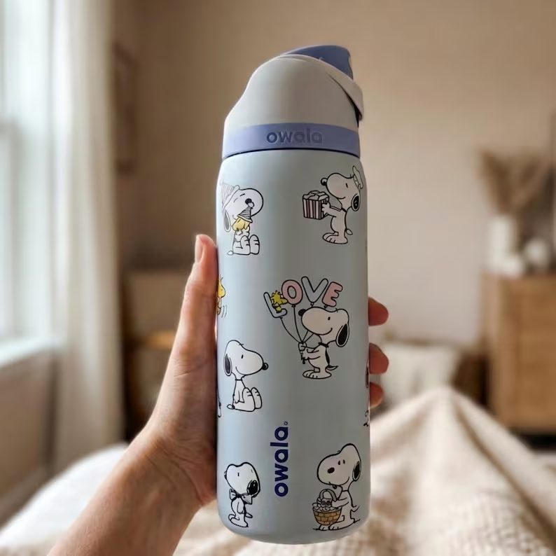 Snoopy Water Bottle Leak-proof and Insulated Straw Bottle 30oz