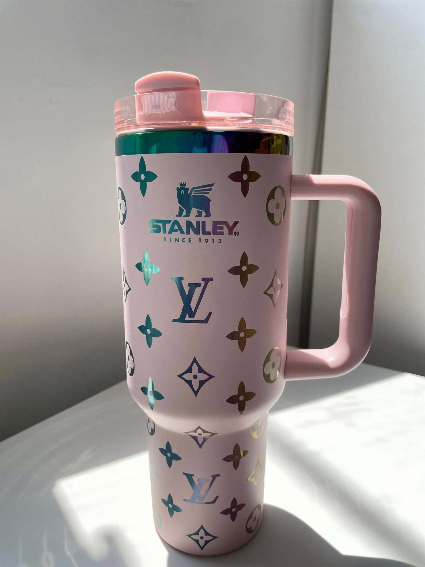 40 Oz InsulatedCar Cup