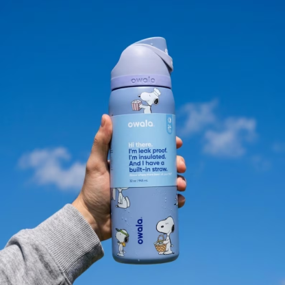 Snoopy Water Bottle Leak-proof and Insulated Straw Bottle 30oz