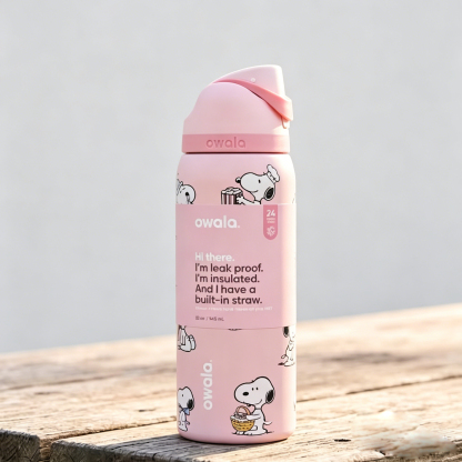 Snoopy Water Bottle Leak-proof and Insulated Straw Bottle 30oz