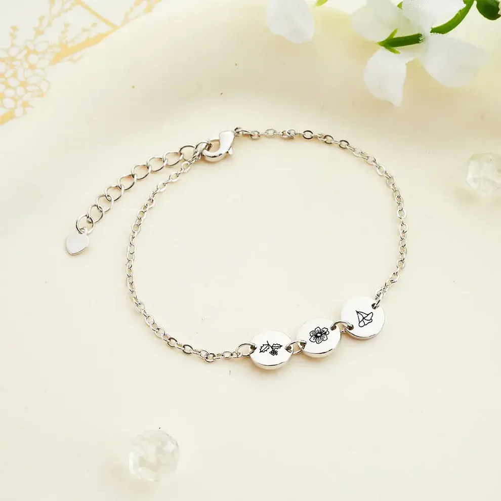 Mom's Gift Birth Flower Bracelet - No Rain No Flowers - Let Her Heart Swell With Pride.