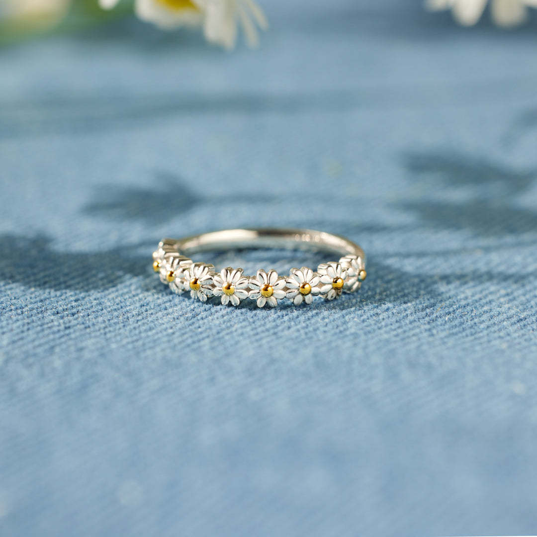 Daisy Ring - Gift For Loved Ones