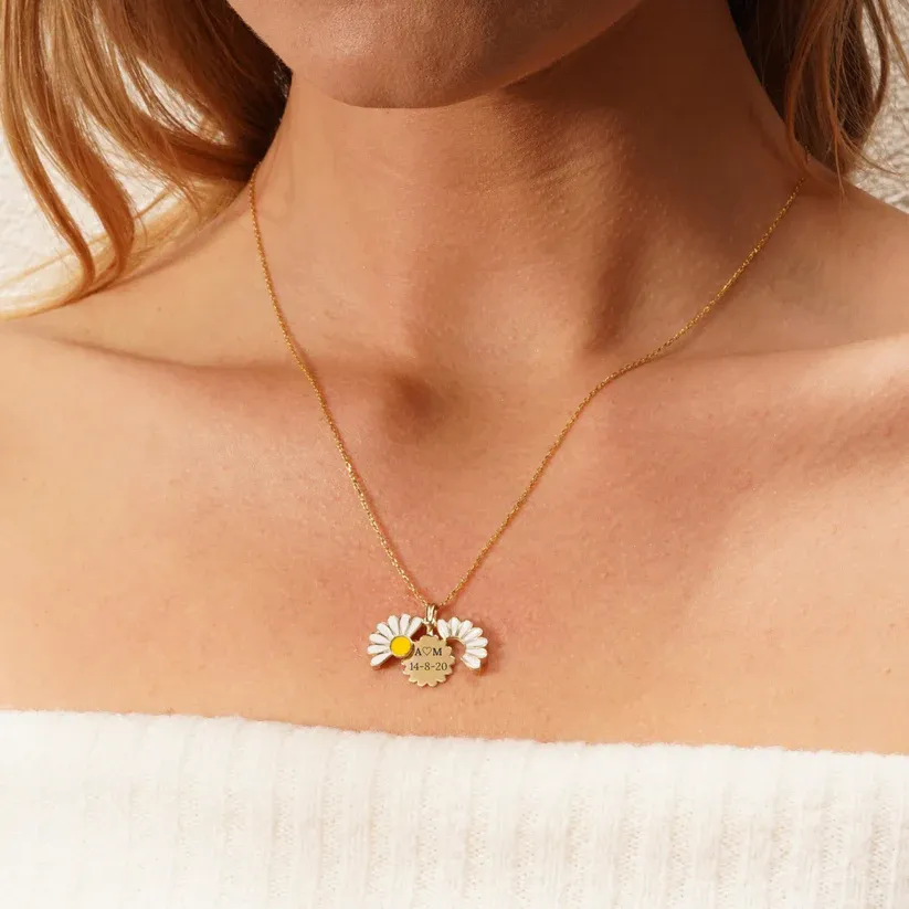 Personalised Necklaces for Women, Gift for Her, Daisy Necklace, Birthday Gift for Mom, Personalized Name Necklace Christmas Gift for Teacher