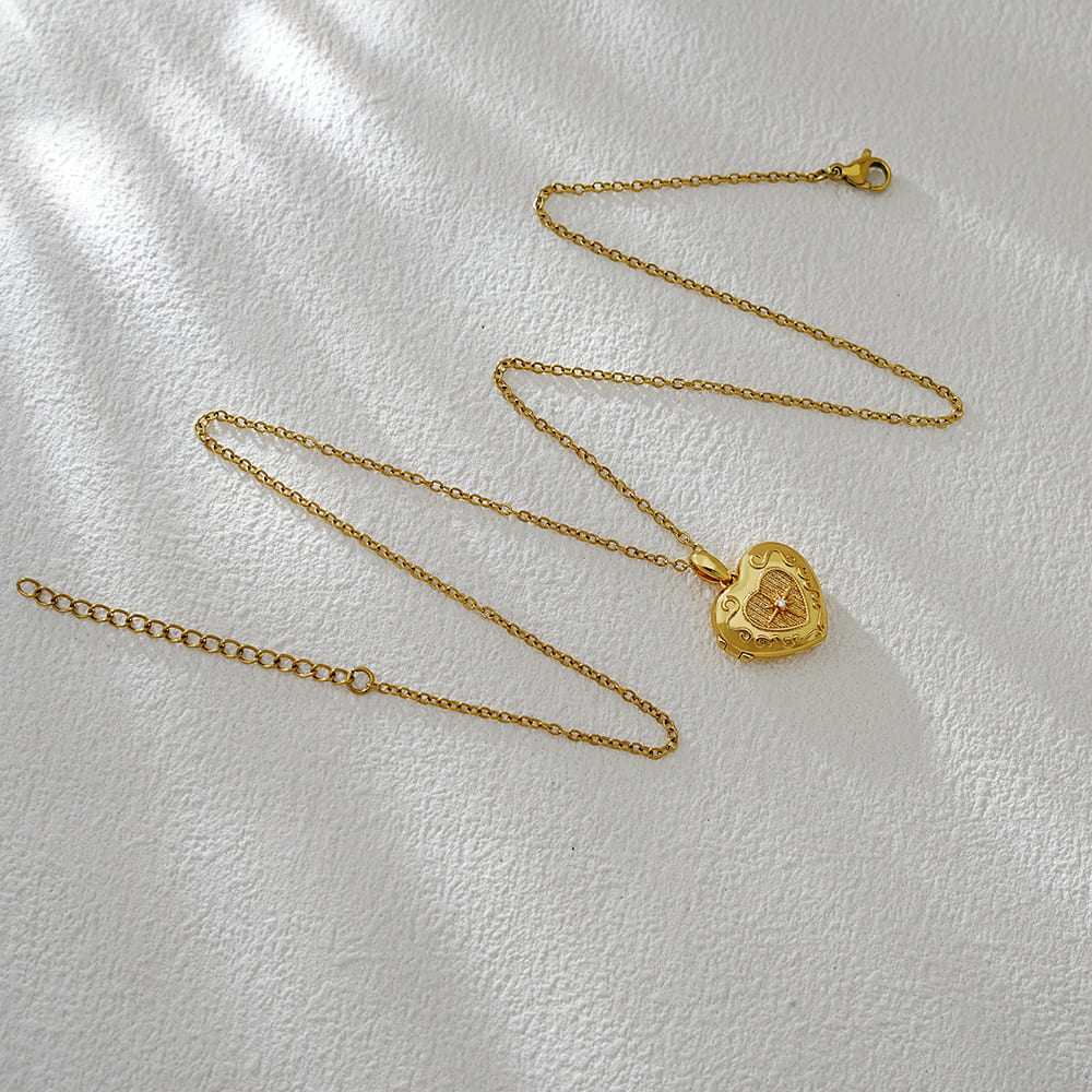 Eternal Memories 925 Silver Custom Photo Box Necklace