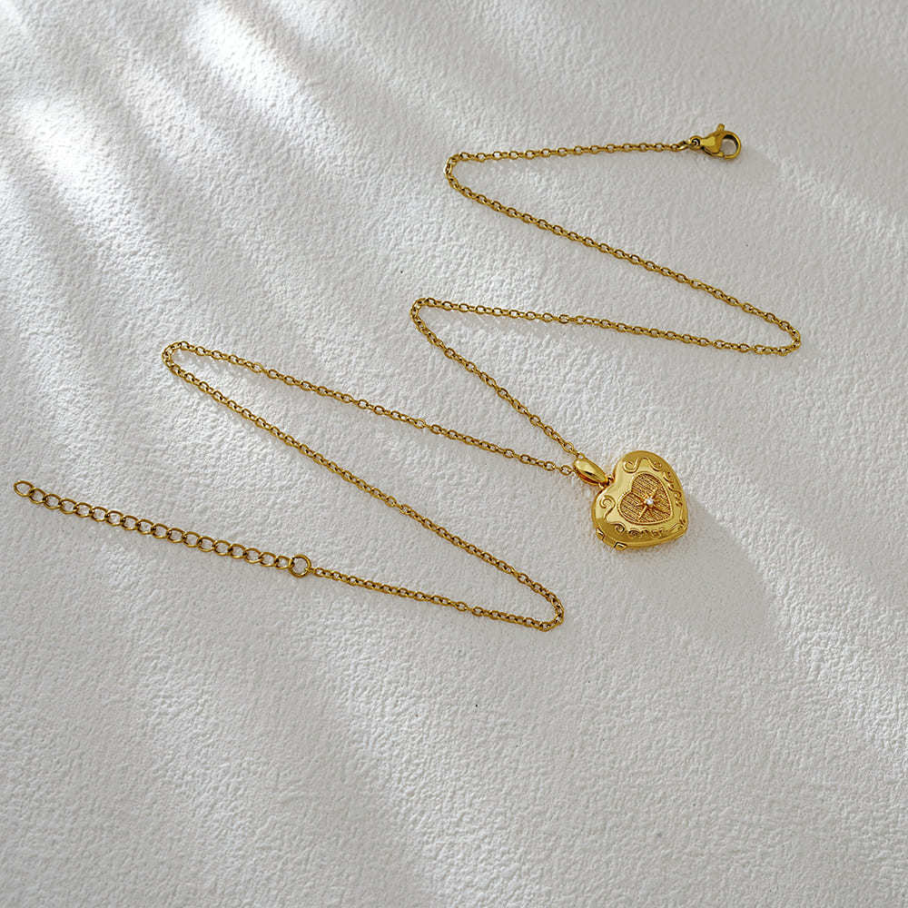 Eternal Memories 925 Silver Custom Photo Box Necklace