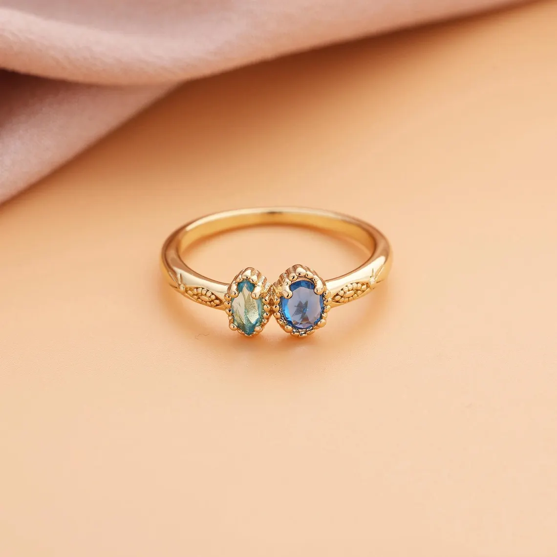 New Arrival Personalized Birthstone Mom's Gift Hand-hammered Ring