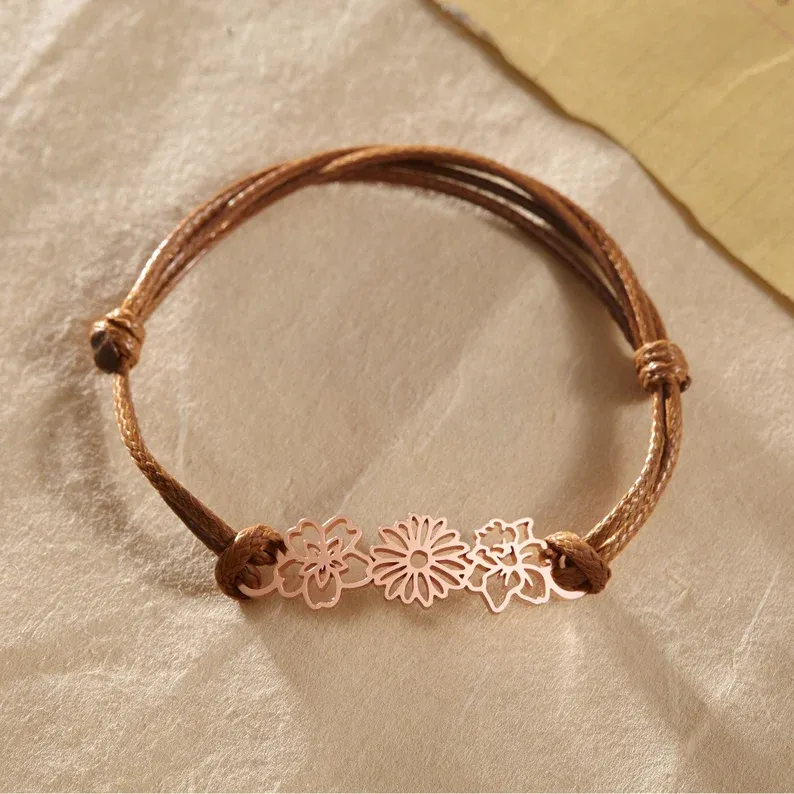 Mom's Gift Personalized Birth Flower Bracelet - No Rain No Flowers - Let Her Feel Proud