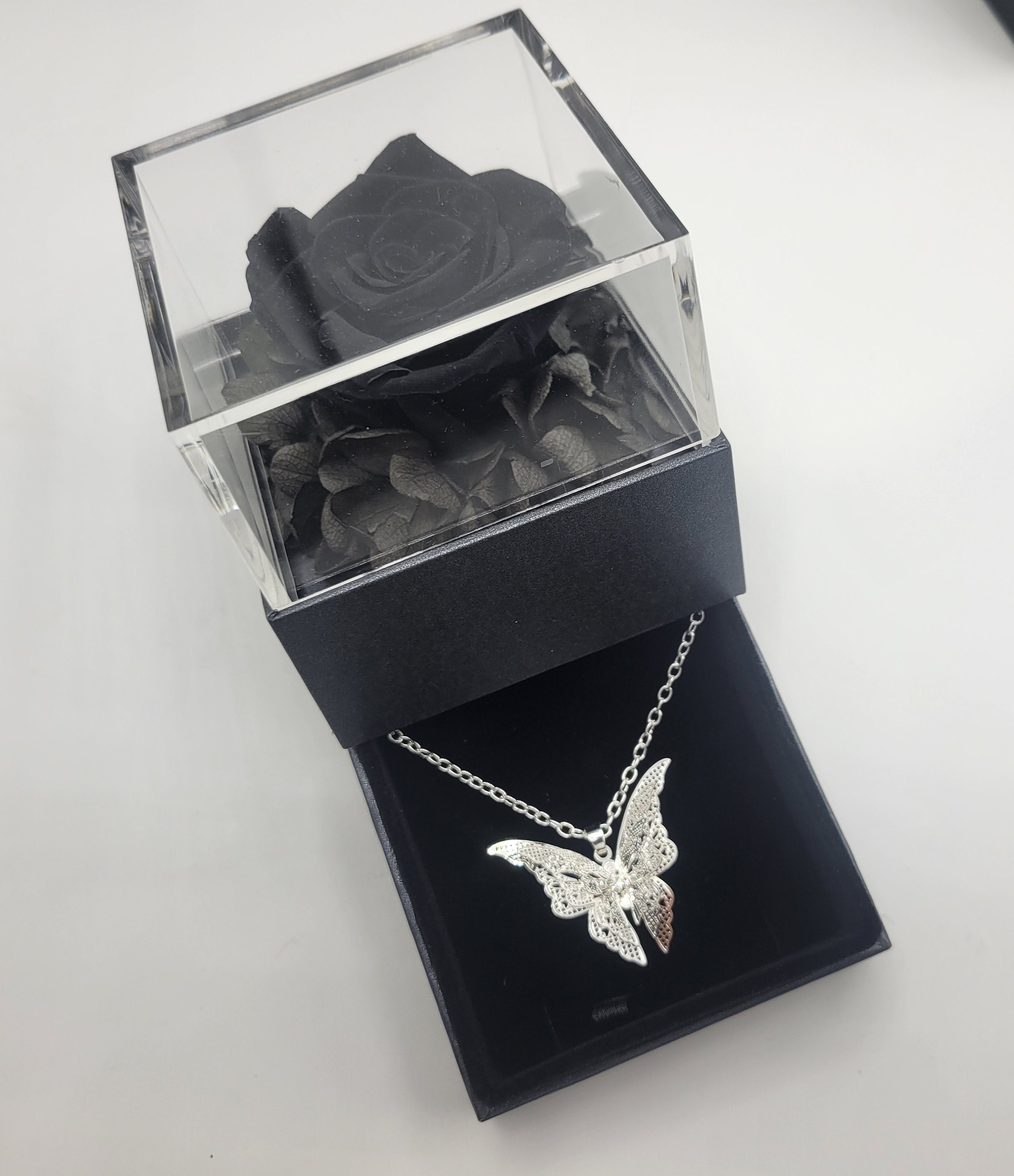 Preserved Roses with Jewelry Box