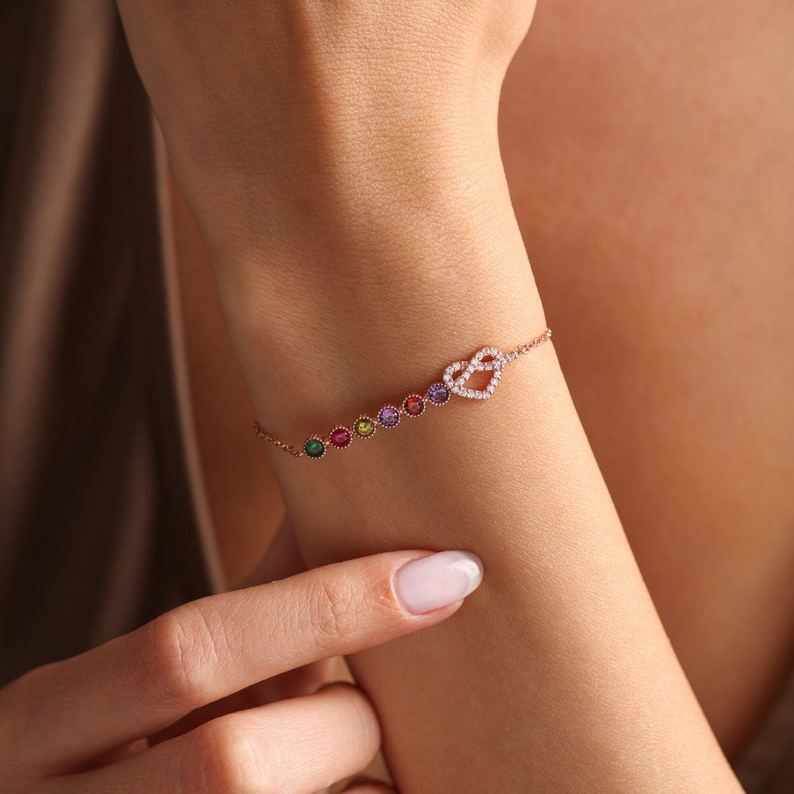 Birthstone Dainty Family Infinity Bracelet with Heart for your lover, Gift for Mum, Birthday Gift, Christmas Gift, Gemstone Bracelet